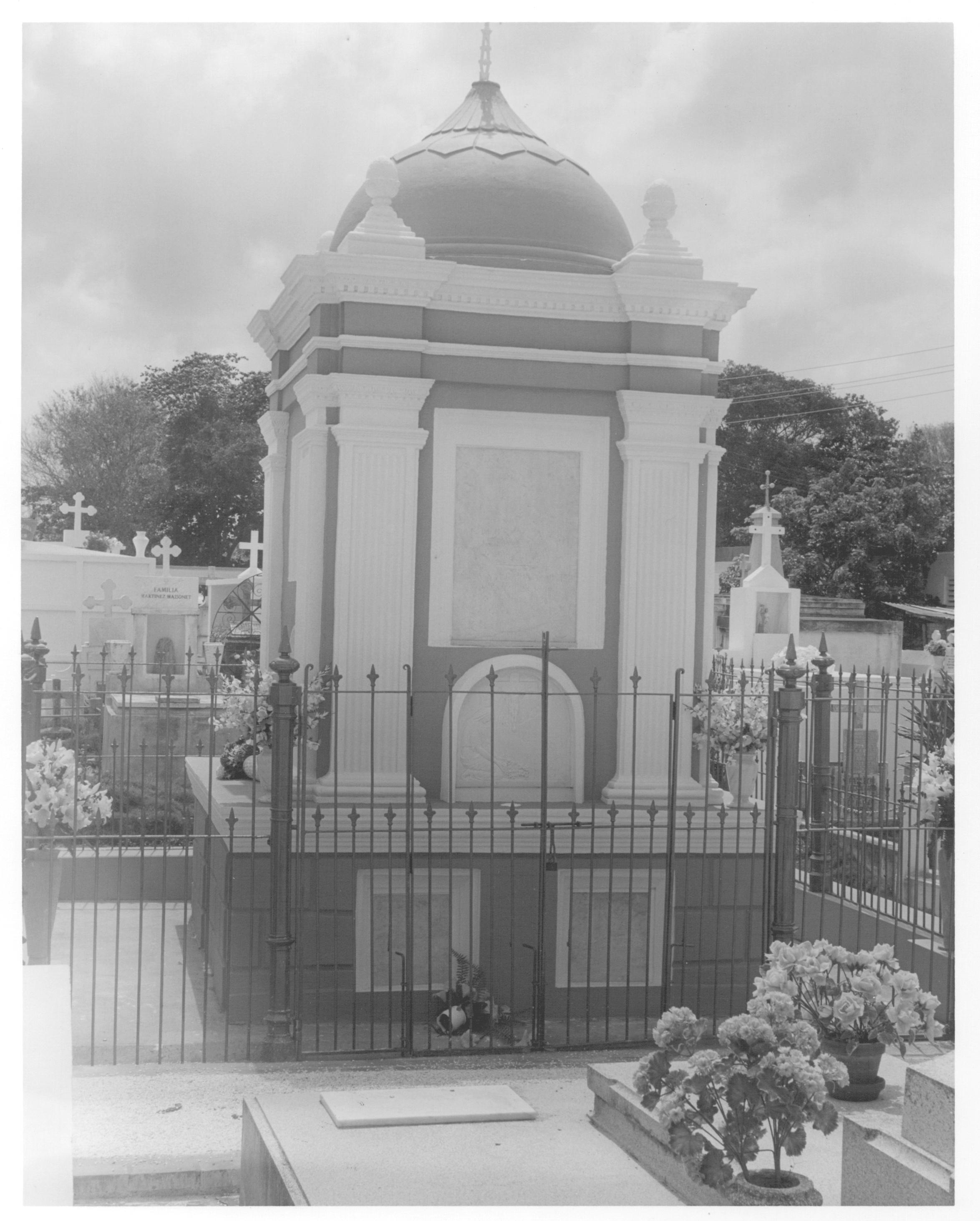 Panteón Otero-Martínez - 84003135